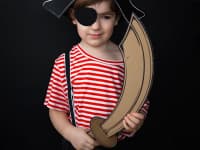 Pirátská šavle papírová, 8.5x44.5cm