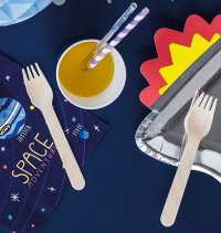 papirove-nadobi-drevene-pribory